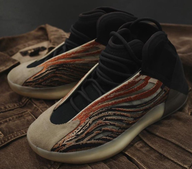 阿迪达斯adidas Yeezy Quantum“ Flash Orange”TBA即将海淘发售！